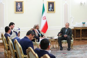 هذا ما قاله الرئيس الإيراني في أول تصريح له بخصوص اليمن..!