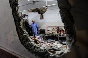 خبراء: النظام الصحي في غزة كارثي و منهار تماما